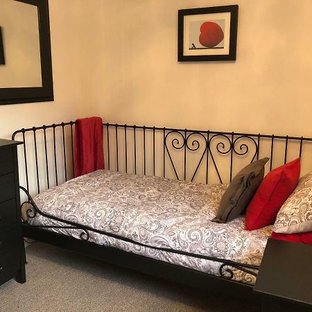 1 Silkin Serviced Accommodation Newton Aycliffe Ngoại thất bức ảnh